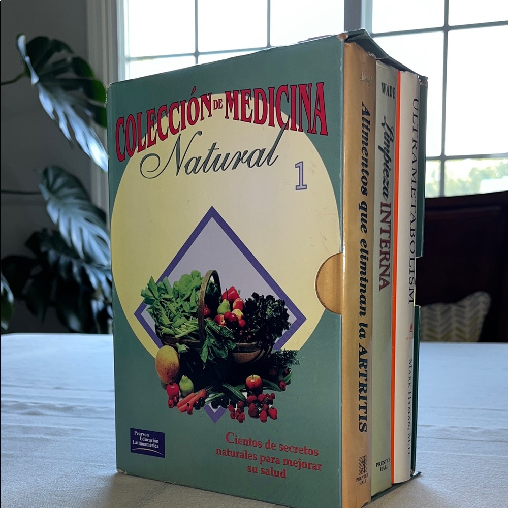 Collection of 3 Books Focused On Nature Medicine - Spanish Version